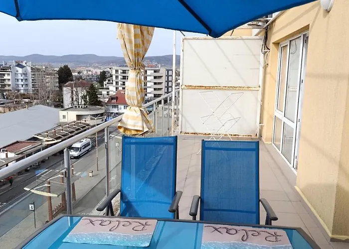 Sunny Center * Słoneczny Brzeg